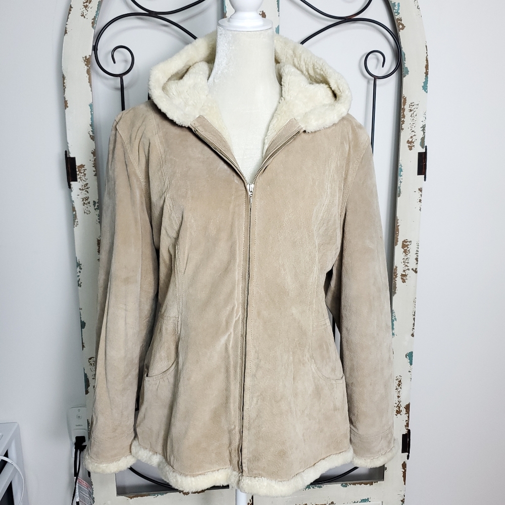 Ourbrook Sherpa and suede coat large